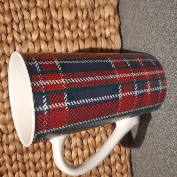 2017 Starbucks Tartan Plaid Tall 18 oz. Coffee Mug - Picture 3 of 6
